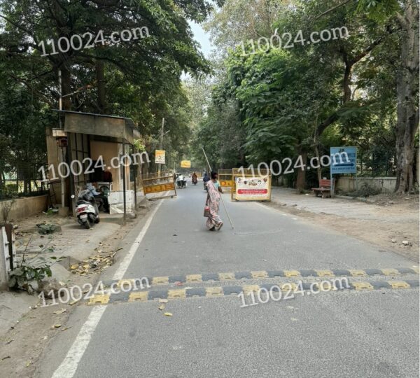 Defence colony new_07