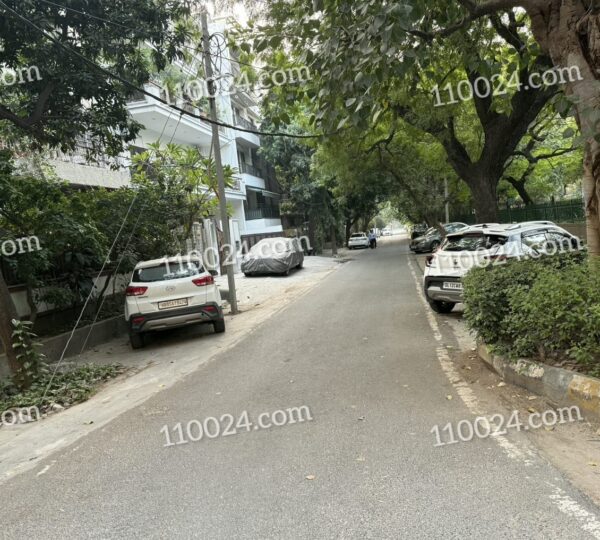 Defence colony new_08