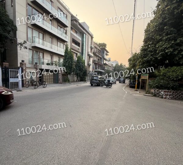 Defence colony new_14