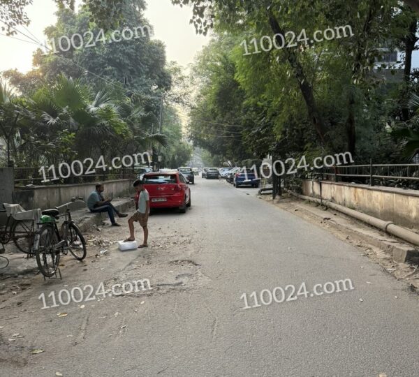 Defence colony new_17