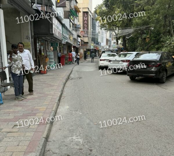 def col C block market new